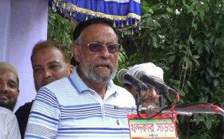 আর নির্বাচন না করার ঘোষণা অলি আহমদের