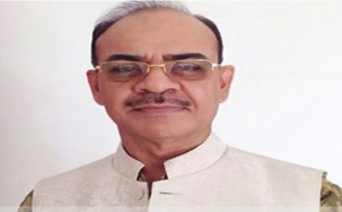 সাবেক বিমানমন্ত্রী ফারুক খান গ্রেফতার