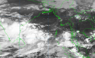 সাগরে লঘুচাপ সৃষ্টি