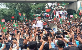 ফ্যাসিবাদের কোনো শক্তিকে ক্ষমতায় থাকতে দেওয়া হবে না: হাসনাত