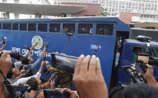 সচিবালয়ে বিক্ষোভের ঘটনায় শাহবাগ থানায় মামলা, গ্রেপ্তার ২৬