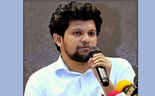 শেখ মুজিবের ছবি আর কোথাও দেখা যাবে না: উপদেষ্টা মাহফুজ