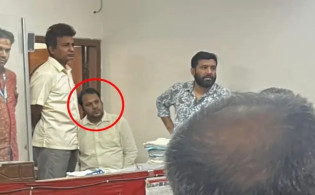 বিচারকের খাস কামরার কাছে সাবেক খাদ্যমন্ত্রীর ছেলে, আদালতে হুলুস্থুল