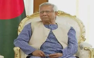আজ রাজনৈতিক দলগুলোর সঙ্গে বসবেন প্রধান উপদেষ্টা