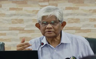 ভারতের সঙ্গে বাণিজ্য ইস্যুতে রাজনীতি ঢুকবে না: অর্থ উপদেষ্টা