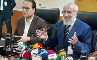 পরীক্ষা দিয়ে যুগ্ম সচিব পর্যন্ত পদোন্নতি