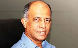 বিমানবন্দরে বিজিবির সাবেক মহাপরিচালক আটক