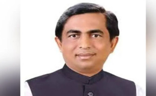 পরিবারসহ গাজীপুরের সাবেক মেয়রের বিও হিসাব স্থগিত