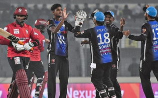 বরিশালকে হারিয়ে রংপুরের টানা তৃতীয় জয়