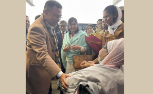 লন্ডনে খালেদা জিয়া ও তারেক রহমানের মহাপুনর্মিলন: ৭ বছরের অপেক্ষার অবসান