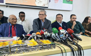 তারেক রহমান দেশে ফিরছেন: মির্জা ফখরুলের বক্তব্যে নতুন ইঙ্গিত