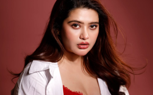 সাহসী অবতারে এনা সাহার নতুন ভিডিওতে উত্তাপ