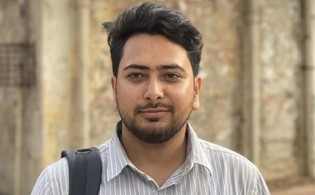 উপদেষ্টা নাহিদকে ওবায়দুল কাদেরের সাথে তুলনার জবাব দিলেন হাসনাত