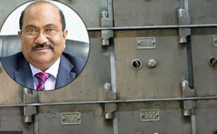 এস কে সুরের গোপন ভল্টে মিলল কোটি কোটি টাকার সম্পদ