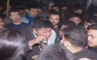 হেনস্তার শিকার সমন্বয়ক হাসনাত আবদুল্লাহ