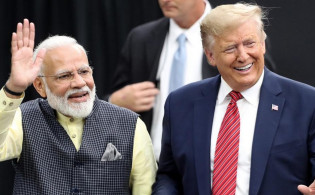 ফোনালাপের পরেই ভারতকে নিয়ে ট্রাম্পের বিস্ফোরক মন্তব্য