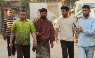 আটক ব্যক্তির পরিচয় জানালেন আসিফ মাহমুদ