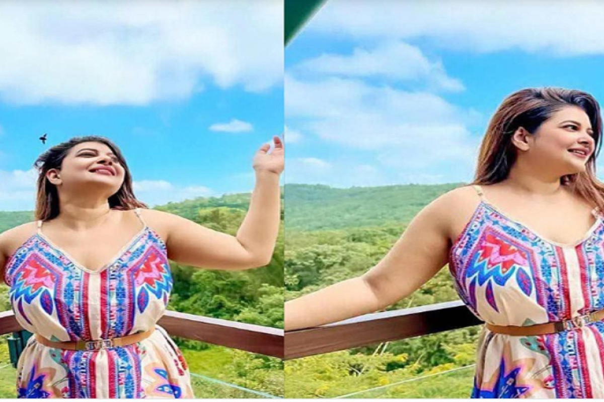 Haqiqiy sik bilan lesbian porno