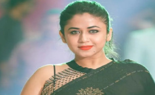 ‘সুগার ড্যাডি থাকলে কম কাজ করেও টাকা কামানো যায়’