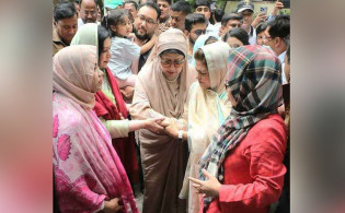 দেশে ফিরলেন খালেদা জিয়া, জানুন সর্বশেষ অবস্থা
