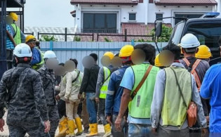 ১০৭ বাংলাদেশি অভিবাসী গ্রেপ্তার