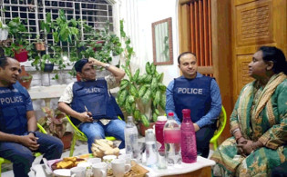 নারায়ণগঞ্জ সিটির সাবেক মেয়র ডা. আইভী গ্রেফতার