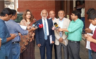 আওয়ামী লীগ নিষিদ্ধের প্রশ্নে যা বললেন মঈন খান