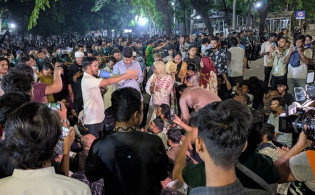 যমুনার সামনে রাতভর যা যা হলো