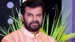 লন্ডন থেকে ভিডিও বার্তায় যা জানালেন ইলিয়াস কাঞ্চন
