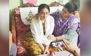 অবশেষে মুখ খুললেন পলাশ সাহার স্ত্রী সুস্মিতা সাহা