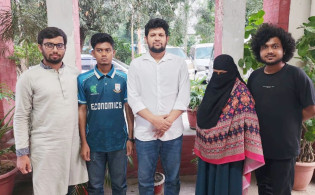 অবশেষে ছেড়ে দেওয়া হয়েছে বোতল নিক্ষেপকারীকে
