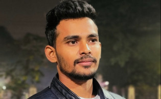 ইশরাকের শপথ নিয়ে আসিফ মাহমুদের বিস্ফোরক পোস্ট