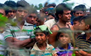 রোহিঙ্গা ও বাংলাদেশিদের বিরুদ্ধে অভিযান শুরু ভারতে