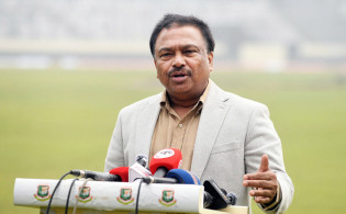 উপদেষ্টা আমাকে পদত্যাগ করতে বলেননি