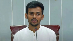 ফারুককে অপসারণের কারণ জানালেন উপদেষ্টা