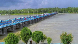 তিস্তার পানি বাড়ছে, ৪৪ স্লুইসগেট খুলে দিল কর্তৃপক্ষ