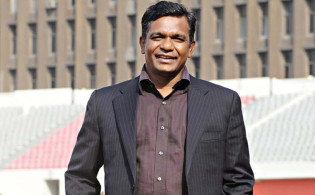দেশ ছাড়ছেন বিসিবি সভাপতি বুলবুল!