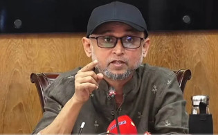 মুক্তিযোদ্ধা সার্টিফিকেট বাতিল নিয়ে স্ট্যাটাস দিলেন ফারুকী