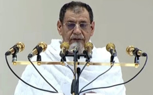 হজের খুতবায় যা বললেন শায়খ সালেহ বিন হুমাইদ