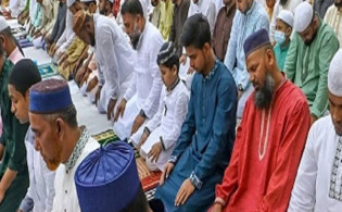 বায়তুল মোকাররমে ঈদের জামাত অনুষ্ঠিত