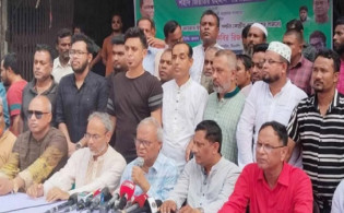 ‘অন্তর্বর্তী সরকারের শরীরেও কি পঙ্কিল বাতাস লাগছে?’