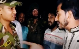 পটুয়াখালীতে ভিপি নুর অবরুদ্ধ: সেনা-পুলিশের হস্তক্ষেপে উদ্ধার
