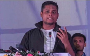 সরকারের দিকে আঙুল তুললেন হাসনাত আবদুল্লাহ