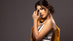 মৃত্যুর গুজবে ক্ষুব্ধ মাহিয়া মাহির জবাব ভাইরাল
