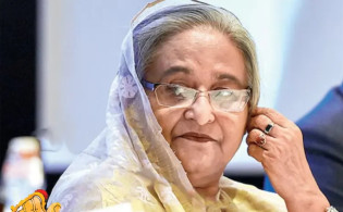 এক রাতেই বদলে গেল হাসিনার ইতিহাসের গতি