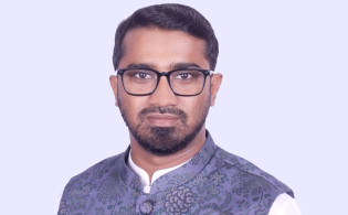 রাশেদ খানের মুখে সরাসরি অভিযুক্ত ইউনূসের উপদেষ্টারা