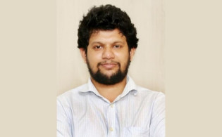 উপদেষ্টা মাহফুজ আলমের বিরুদ্ধে গুরুতর অভিযোগ