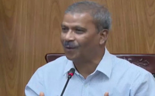 এক বছরের কাজের বর্ণনা দিলেন আইন উপদেষ্টা
