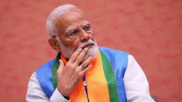 কাঁপছে নয়াদিল্লি, মোদির সামনে সময় মাত্র ১৯ দিন