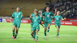 নারী ফুটবলারদের ‘পাঙ্গাশ মাছ’ বিতর্ক